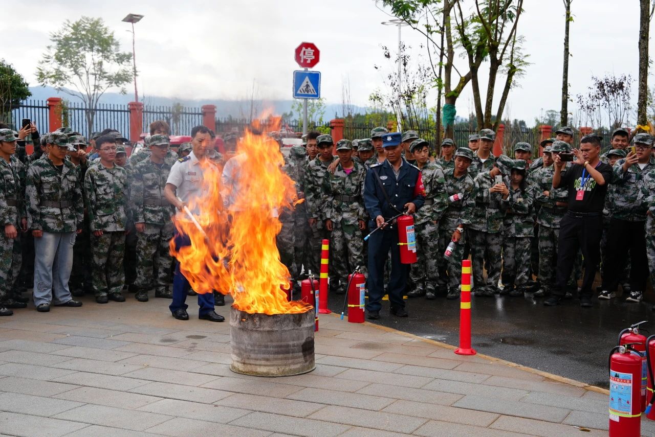 PP电子游戏网站“开学第一课” 开讲啦