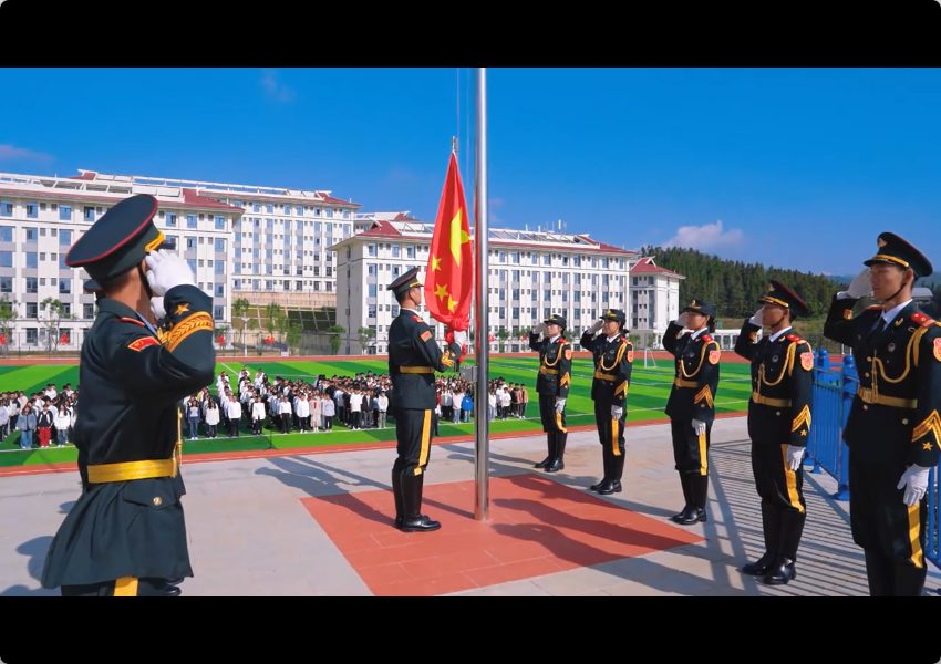 PP电子游戏网站举行周一升旗仪式